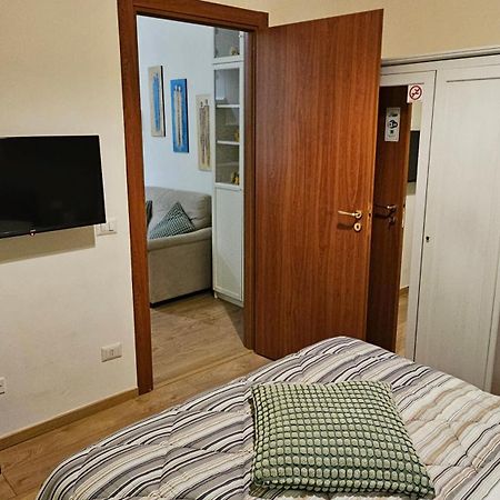 Studio Flat 381 Napoli Esterno foto