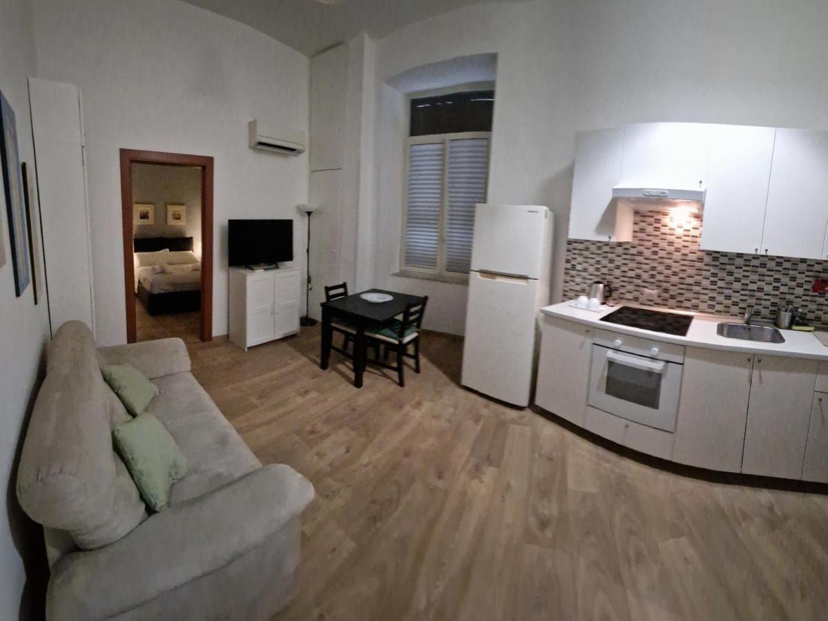 Studio Flat 381 Napoli Esterno foto