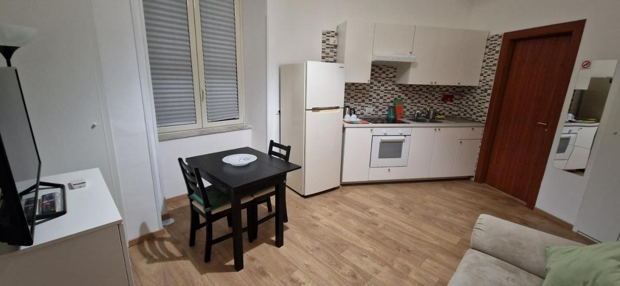Studio Flat 381 Napoli Esterno foto